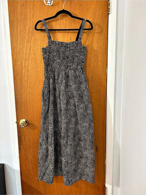 Madewell Women's Geometric Midi Dress in Black & Cream